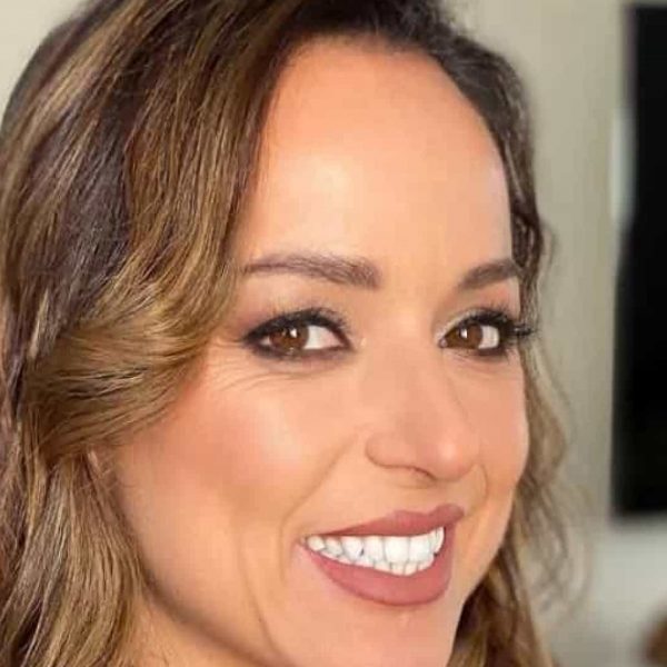 Débora Neves revela quantos quilos ganhou no ‘Big Brother’